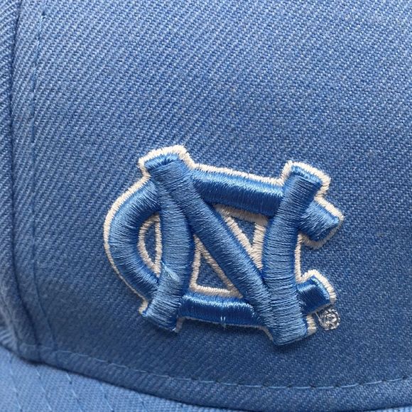 UNC North Carolina Tarheels New Era Fitted Hat Baseball Cap 7 3/8. Map detail. - Picture 8 of 16